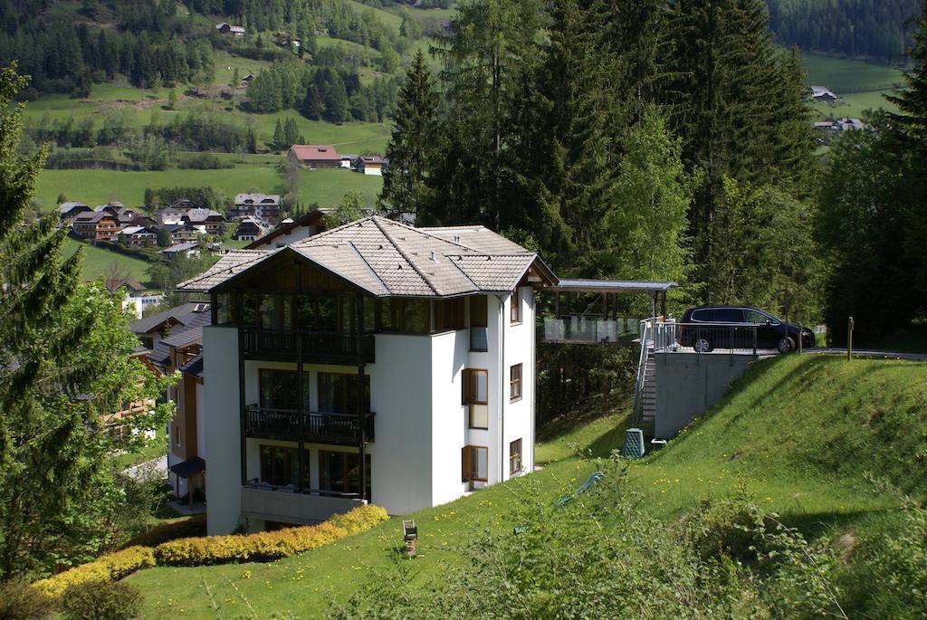 Haus Im Turm Apartment Bad Kleinkirchheim Exterior photo